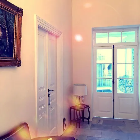 Lokal Boutique Hotel Lárnaca