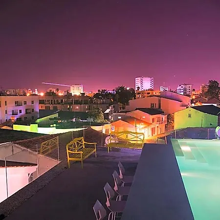 Lokal Boutique فندق لارنكا