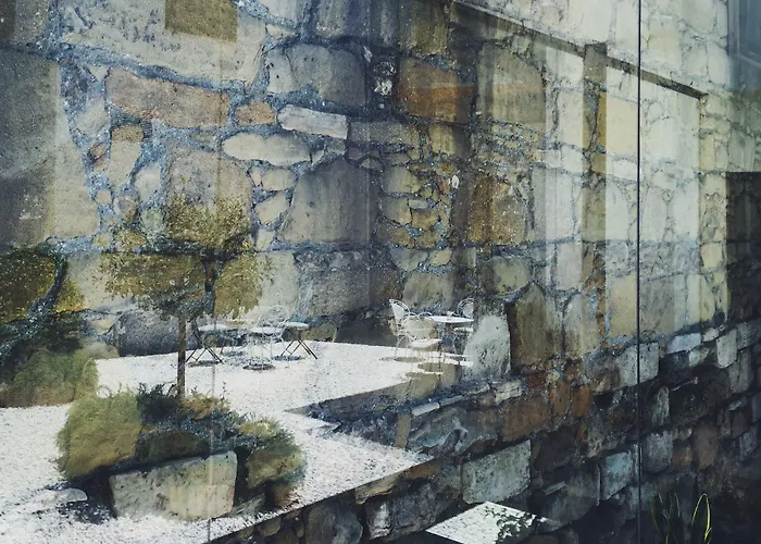 Lokal Boutique Готель Ларнака