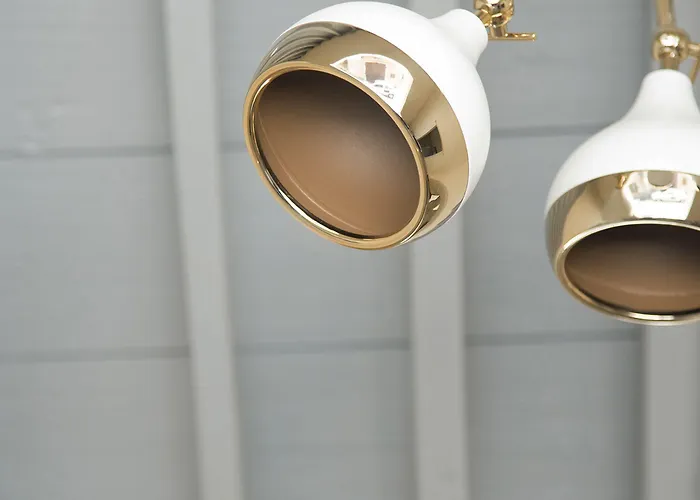 Lokal Boutique Готель Ларнака