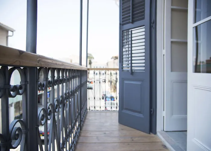 Lokal Boutique Ларнака