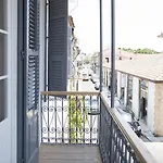 Готель Lokal Boutique 3*