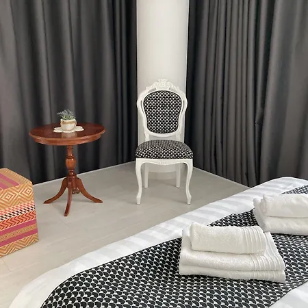 Lokal Boutique Hotel 3*